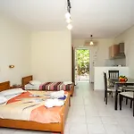Erietta 3* سفوروناتا