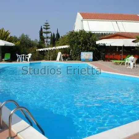 Erietta Hotel apartamentowy Svoronata