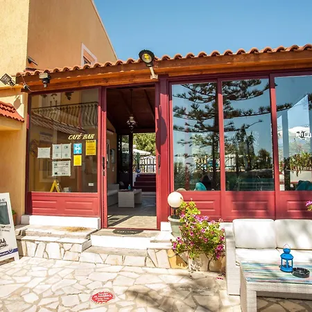 מלון דירות Erietta