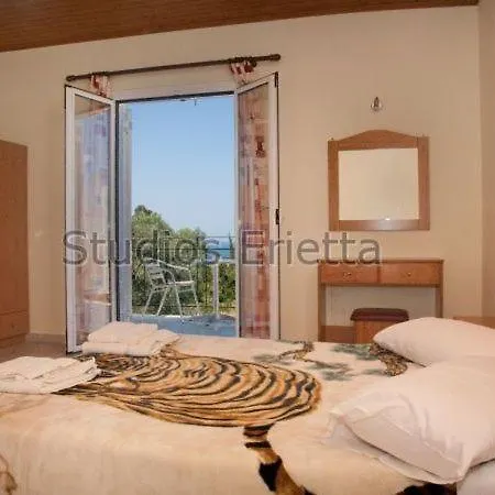 Erietta 3* スヴォロナータ