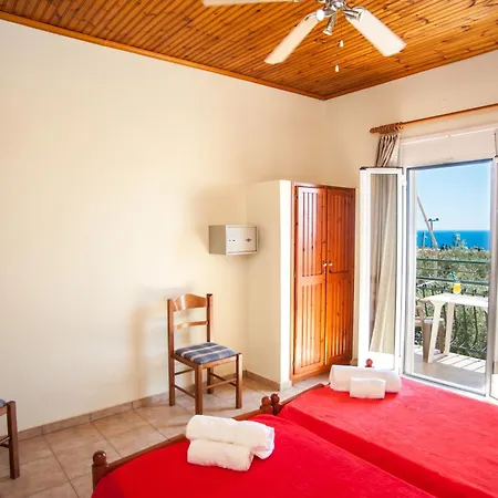 Erietta Aparthotel 3*